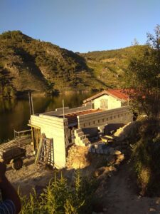 construcción casa en parada do sil